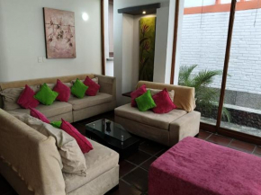 El Linaje Home